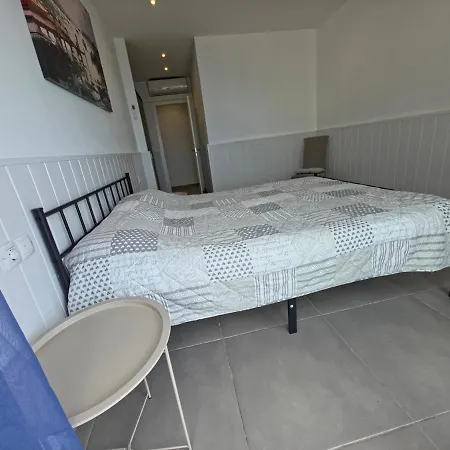 Vila Luxe Vue Piscine 3 Ch *