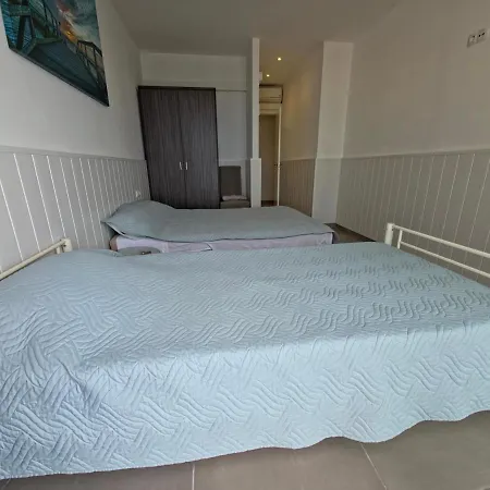 Luxe Vue Piscine 3 Ch Vila Roses