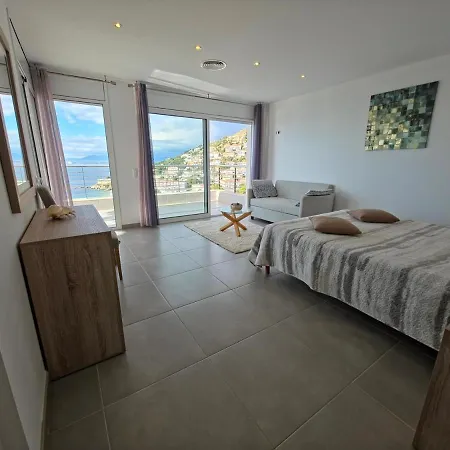 Luxe Vue Piscine 3 Ch *