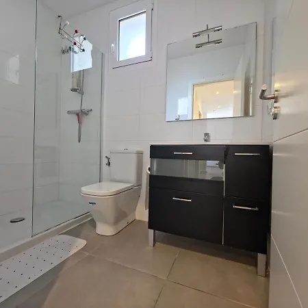 Vila Luxe Vue Piscine 3 Ch Roses
