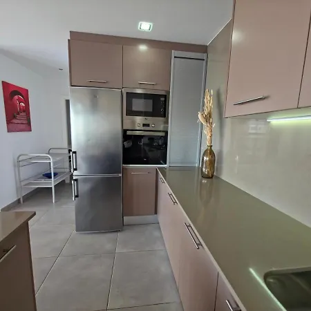 Luxe Vue Piscine 3 Ch Vila Roses
